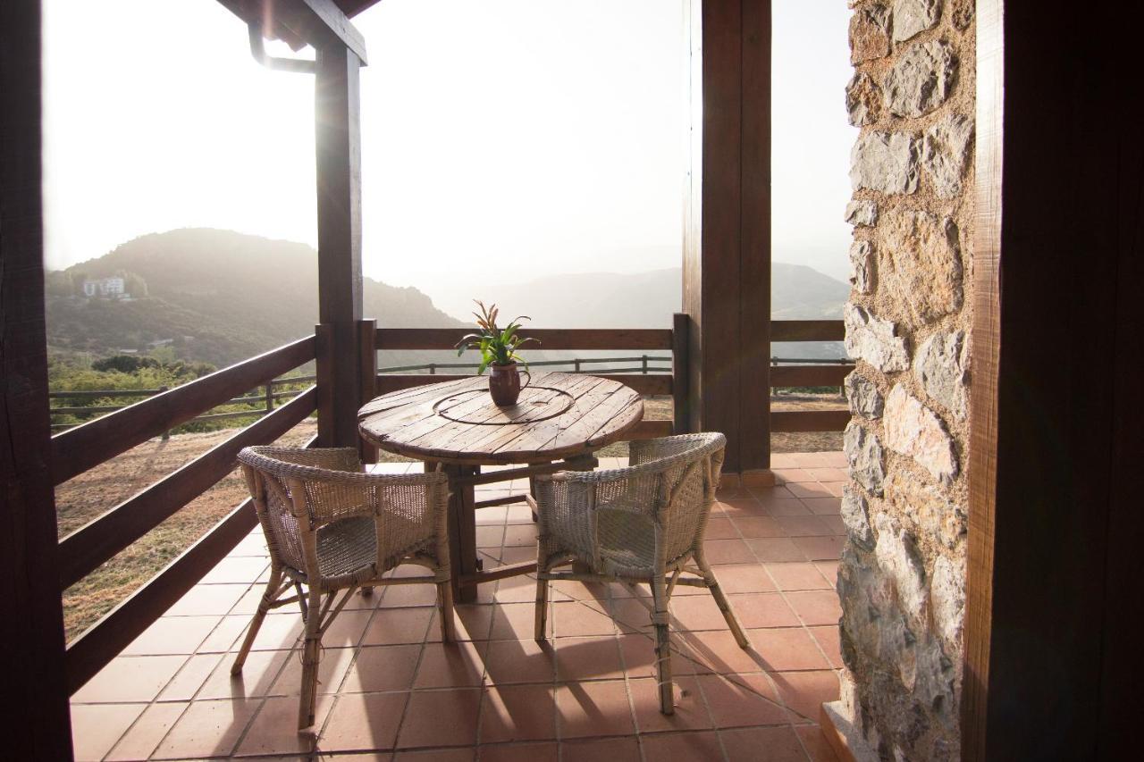 Hostal Refugio Del Aguila "Casa Diaman" Güéjar Sierra Exterior foto