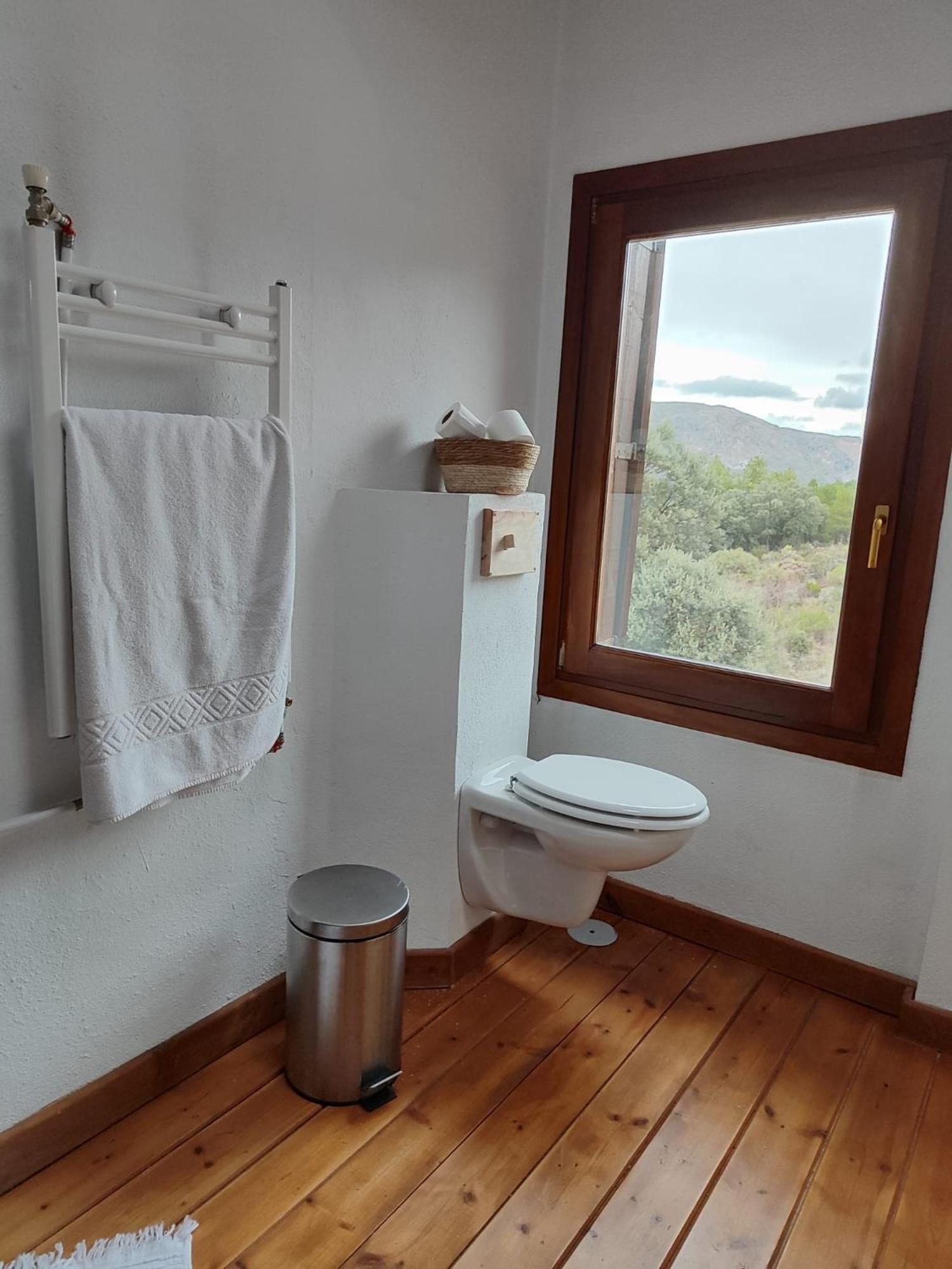 Hostal Refugio Del Aguila "Casa Diaman" Güéjar Sierra Exterior foto