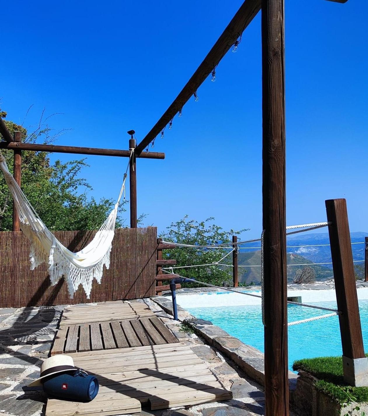Hostal Refugio Del Aguila "Casa Diaman" Güéjar Sierra Exterior foto